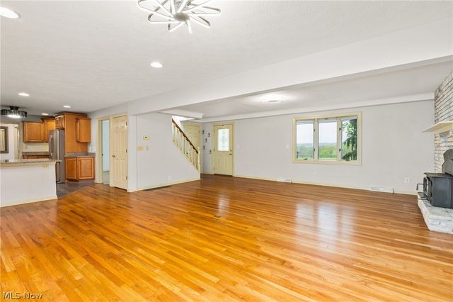 10743 Chippewa Road, Brecksville, OH 44141
