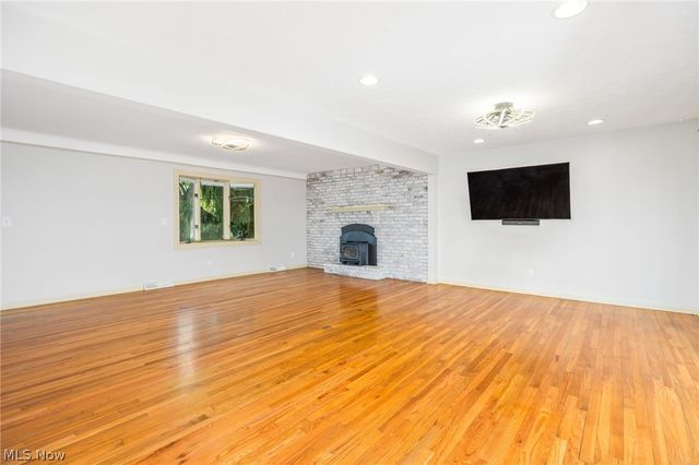 10743 Chippewa Road, Brecksville, OH 44141
