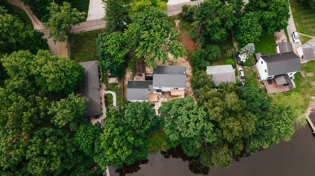 26370 S Shore Drive, Mendon Twp, MI 49072