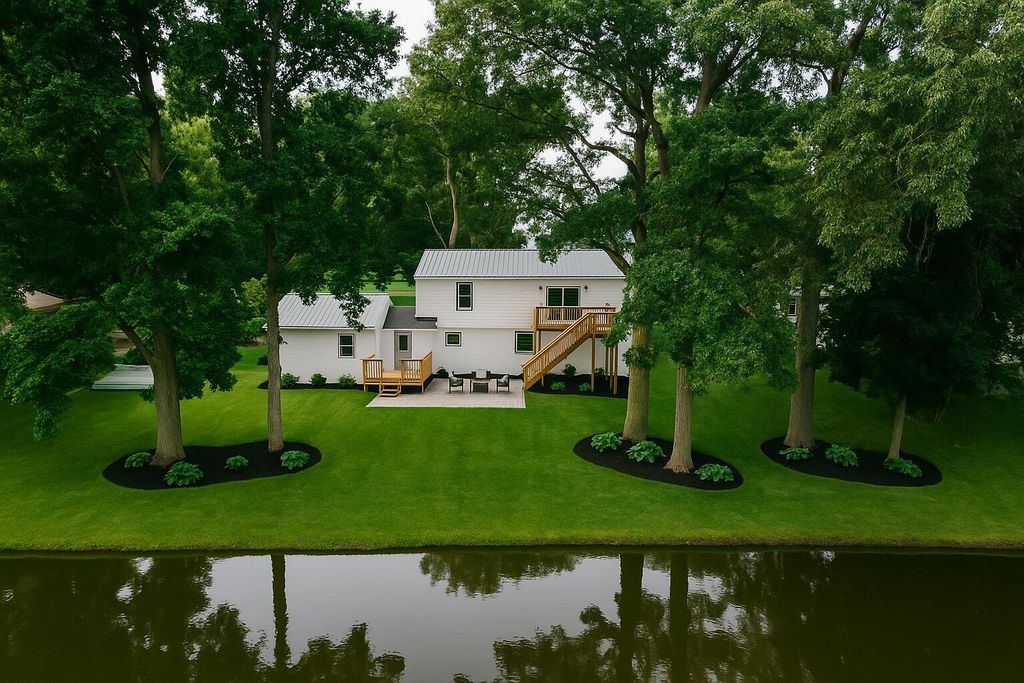 26370 S Shore Drive, Mendon Twp, MI 49072