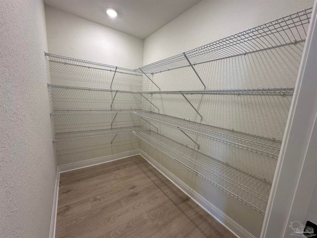 5223 Wahoo Rd, Pace, FL 32571