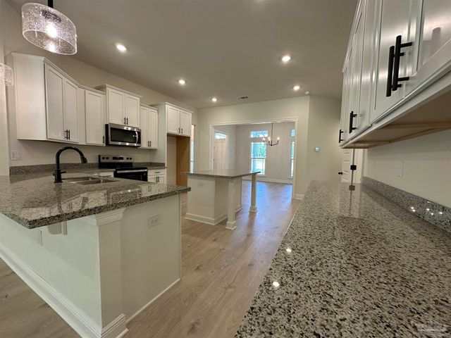 5223 Wahoo Rd, Pace, FL 32571