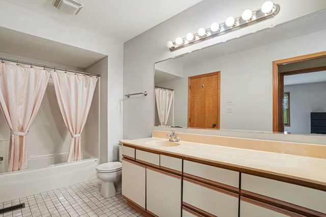 10021 Cambridge Court, Mokena, IL 60448