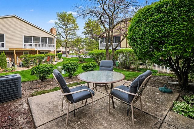 10021 Cambridge Court, Mokena, IL 60448