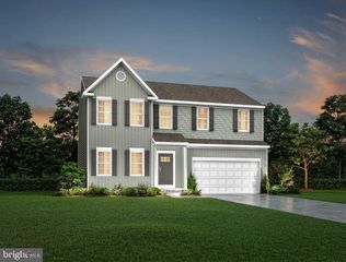 500 EDDY ROAD, Inwood, WV 25428