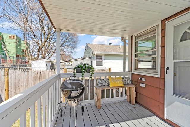 81 Princeton Ave, Waltham, MA 02451