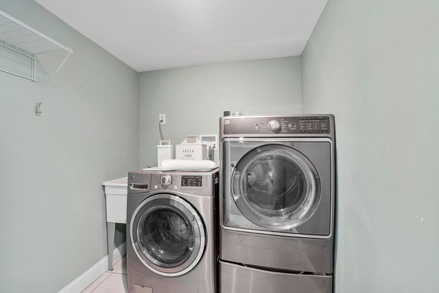 81 Princeton Ave, Waltham, MA 02451