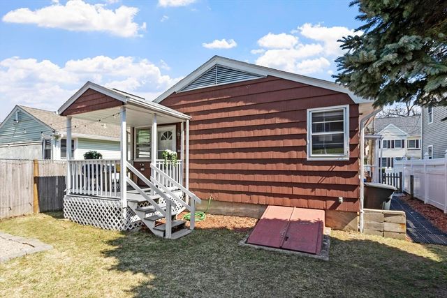 81 Princeton Ave, Waltham, MA 02451