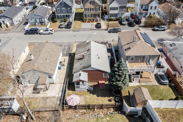 81 Princeton Ave, Waltham, MA 02451