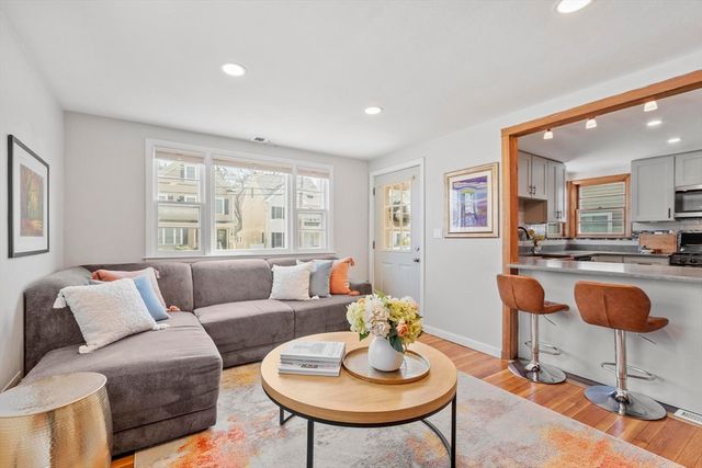 81 Princeton Ave, Waltham, MA 02451