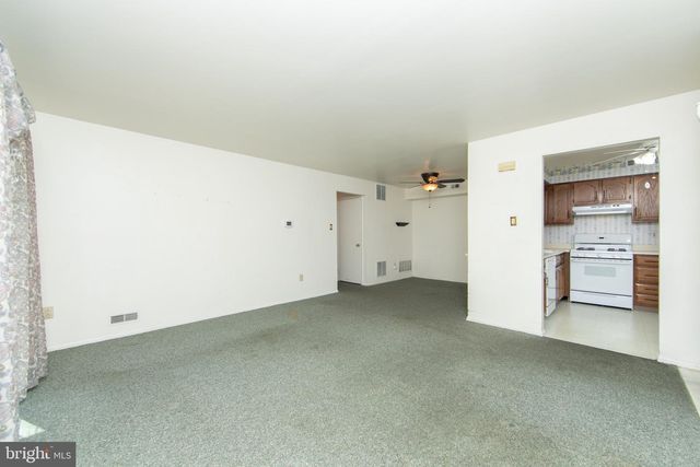 4503-A ADELAIDE DR, Mount Laurel, NJ 08054
