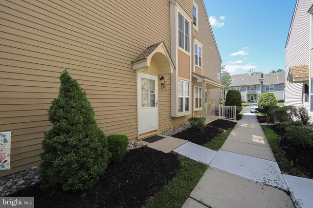 4503-A ADELAIDE DR, Mount Laurel, NJ 08054