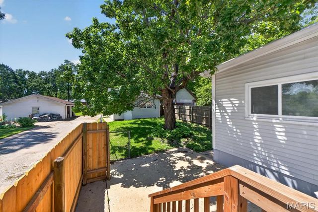 4636 Seibert Avenue, St Louis, MO 63123