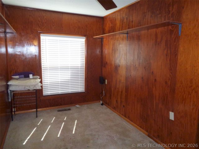 211 Oak Avenue, Stigler, OK 74462