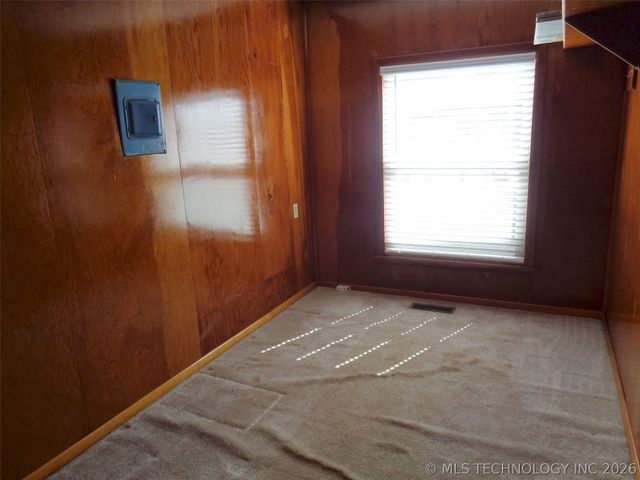 211 Oak Avenue, Stigler, OK 74462