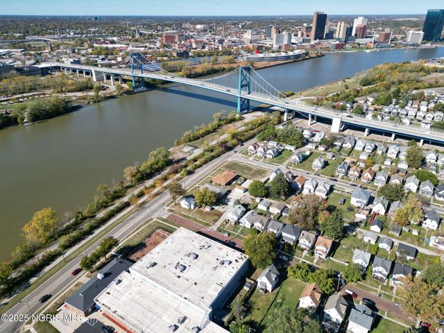 611 Miami Street, Toledo, OH 43605