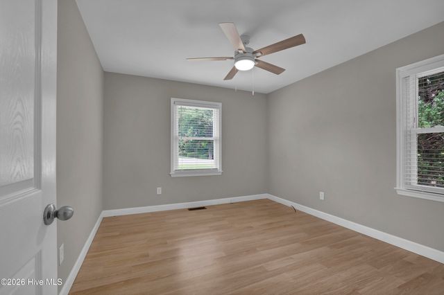 122 Silva Terra Drive, Wilmington, NC 28412