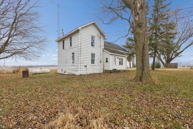 6337 & 6343 W Highway 11, Janesville, WI 53548