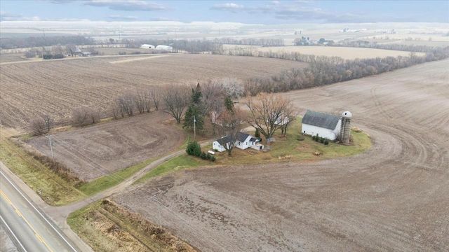 6337 & 6343 W Highway 11, Janesville, WI 53548