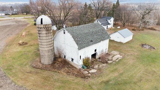 6337 & 6343 W Highway 11, Janesville, WI 53548