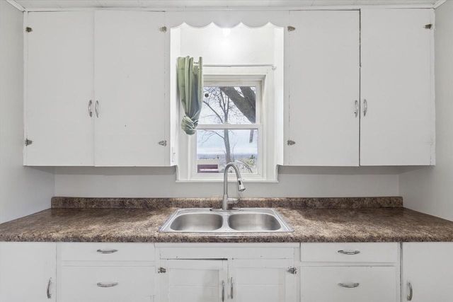 6337 & 6343 W Highway 11, Janesville, WI 53548