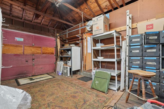 1515 Viking Drive E, Maplewood, MN 55109