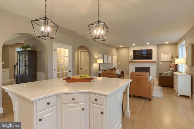 1017 SLOAN ST, Lititz, PA 17543