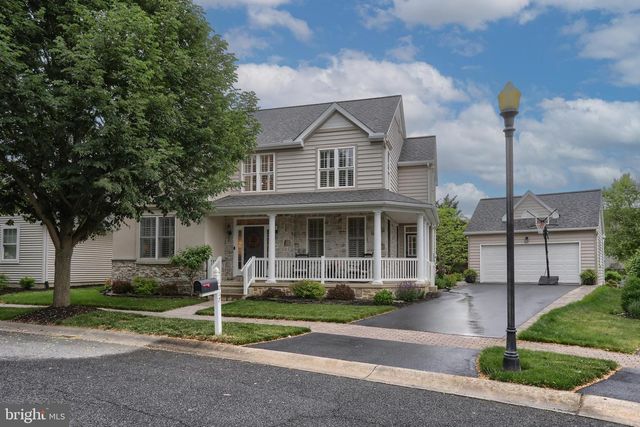 1017 SLOAN ST, Lititz, PA 17543