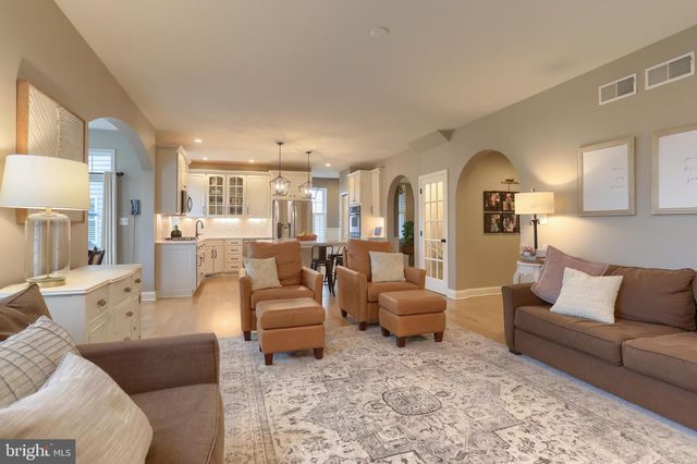 1017 SLOAN ST, Lititz, PA 17543