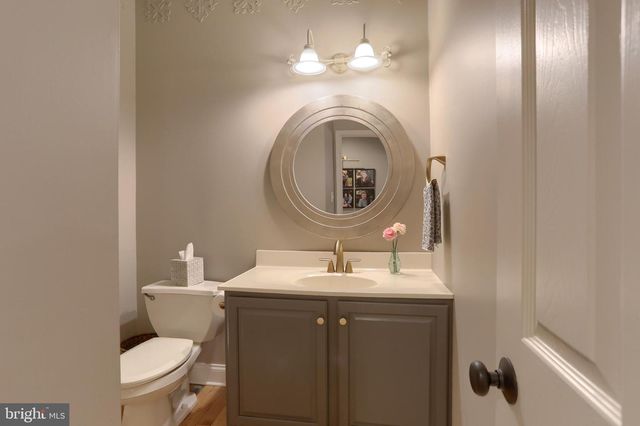 1017 SLOAN ST, Lititz, PA 17543