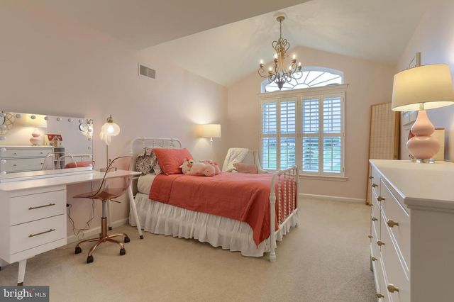 1017 SLOAN ST, Lititz, PA 17543