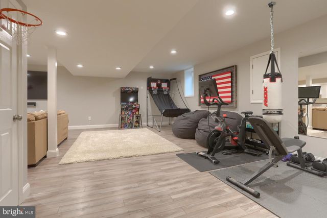 1017 SLOAN ST, Lititz, PA 17543