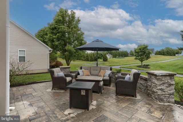 1017 SLOAN ST, Lititz, PA 17543