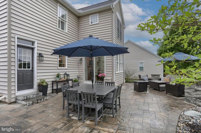 1017 SLOAN ST, Lititz, PA 17543