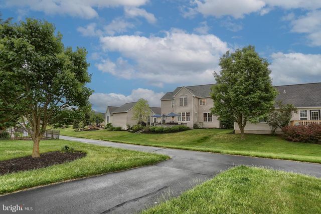 1017 SLOAN ST, Lititz, PA 17543