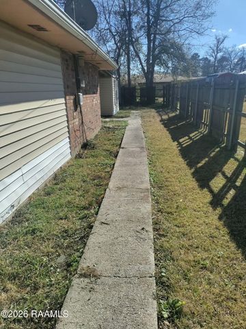 214 Ebony Drive, Opelousas, LA 70570