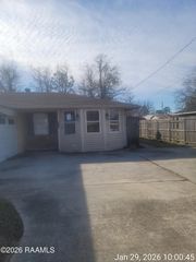 214 Ebony Drive, Opelousas, LA 70570
