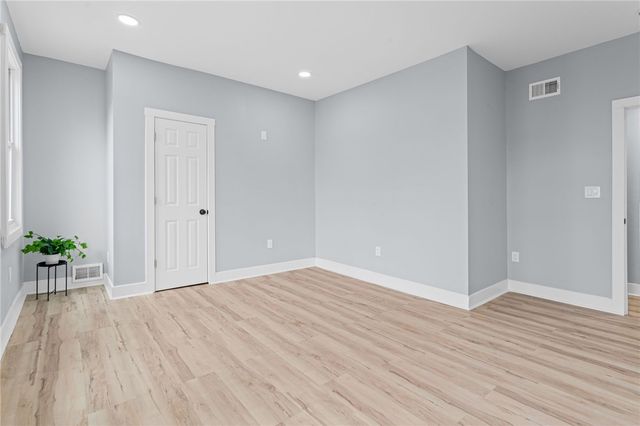 1150 Goettman Street, Troy Hill, PA 15212