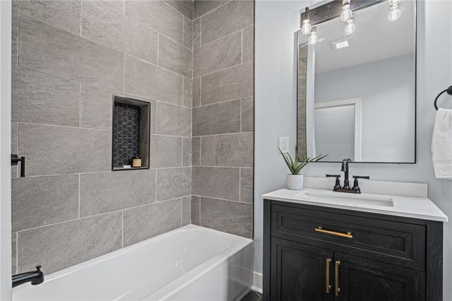 1150 Goettman Street, Troy Hill, PA 15212
