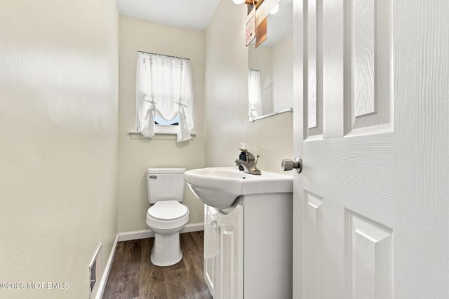 814 Laurel Street, Lakehurst, NJ 08733