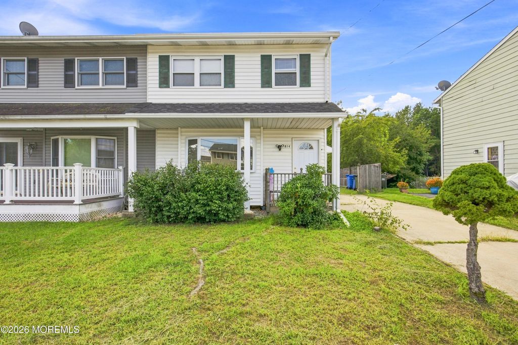 814 Laurel Street, Lakehurst, NJ 08733
