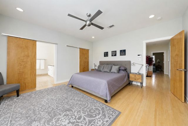 209 Park LN A, Austin, TX 78704