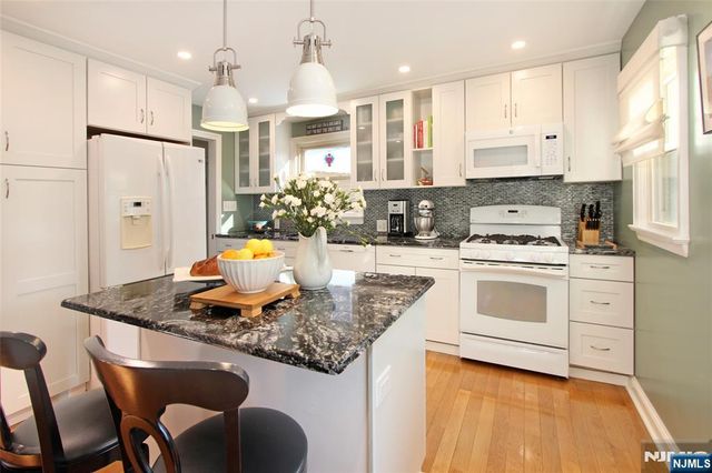 14 Davidson Road, Bloomfield, NJ 07003