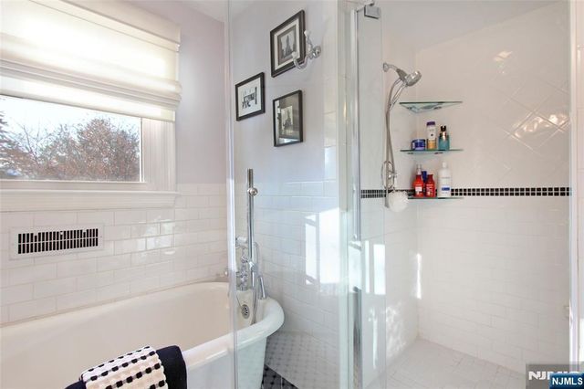 14 Davidson Road, Bloomfield, NJ 07003