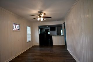 1015 E ELm Street, Hillsboro, TX 77645