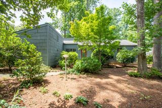 2571 Sandy Court, Marietta, GA 30066