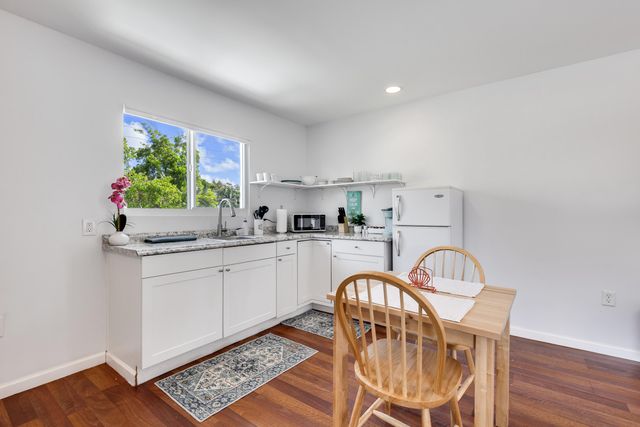 242 SW 9th Street, Pompano Beach, FL 33060