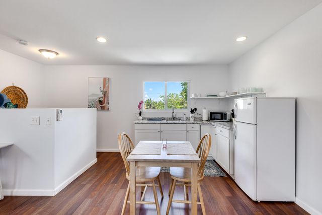 242 SW 9th Street, Pompano Beach, FL 33060