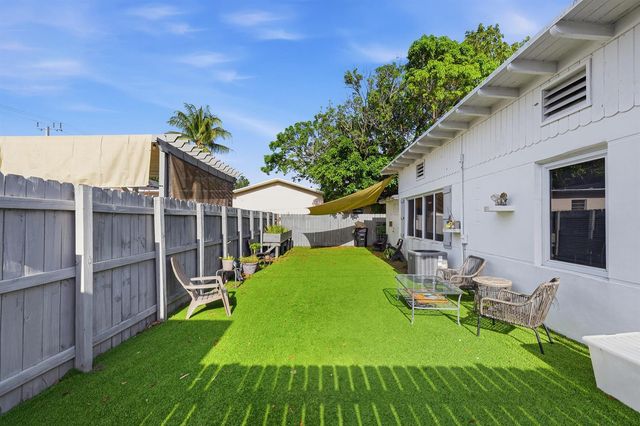516 SW 15th Street 1-1, Fort Lauderdale, FL 33315