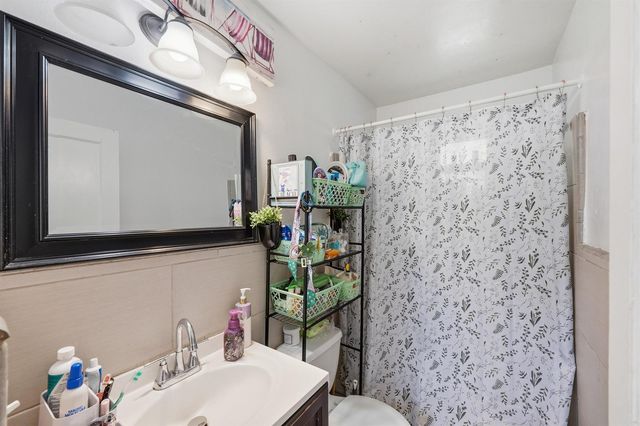 516 SW 15th Street 1-1, Fort Lauderdale, FL 33315